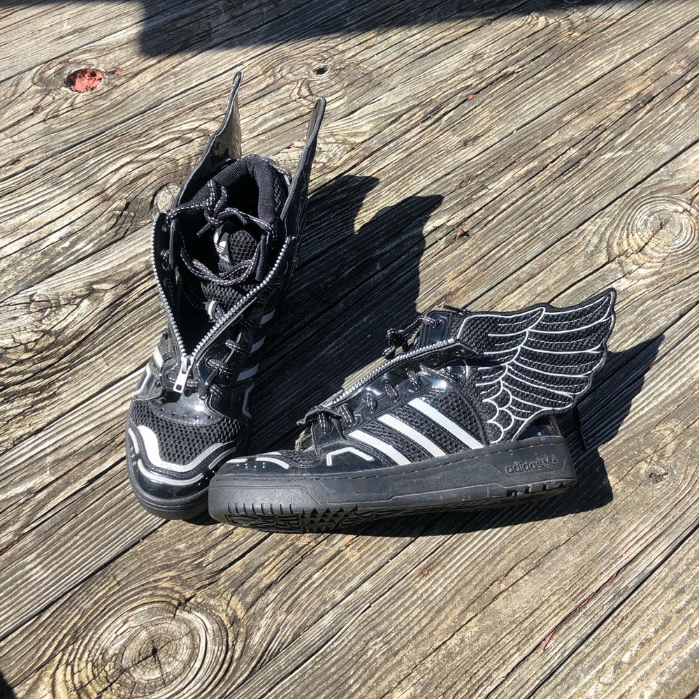 Adidas x Jeremy Scott wings 2.0 black mesh